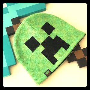 Minecraft Creeper Knit Beanie